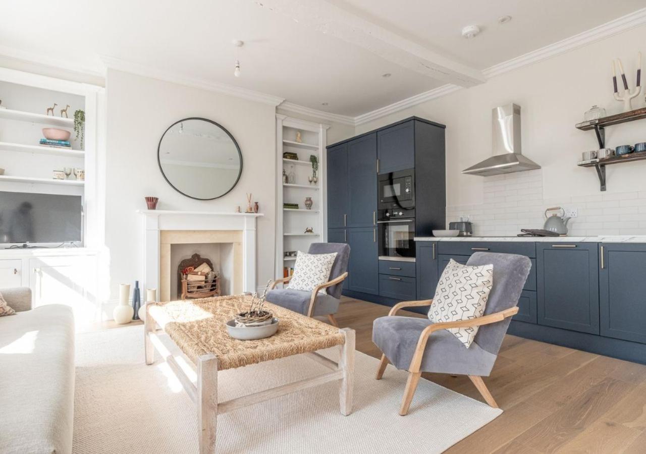 Hitchmans Mews - Stunning 2Bd In Chipping Norton! Apartment Exterior foto